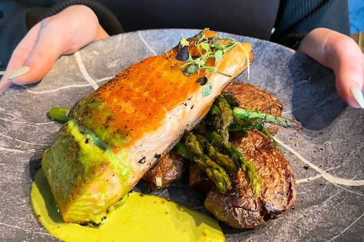 New Greater Boston Restaurant Touted As Hot Spot For Dinner, Drinks