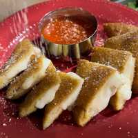 <p>Lo Sfizio Italian Street Food</p>