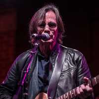 Rock And Roll Hall Of Famer Jackson Browne Tests Positive For Coronavirus
