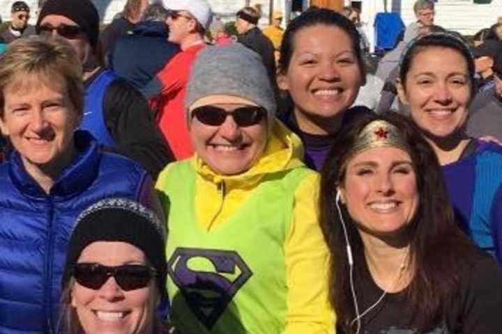 Jersey Women Strong Hosts Charity Shopping Night In Ho-Ho-Kus