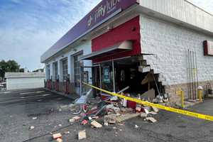 Alleged Drunk Driver Goes Airborne Before Hitting East Longmeadow Jiffy Lube: Police