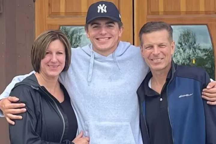 Jim Weydig with his wife, Paula, and son, Ryan.