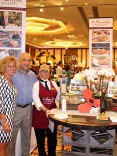 Darien Restaurant Cooks Up Thanksgiving Turkeys For Needy Families