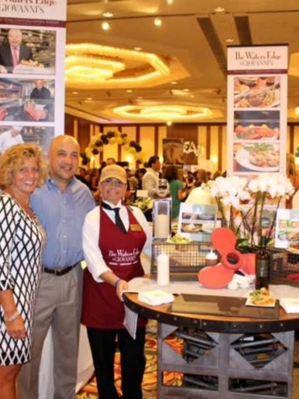 Darien Restaurant Cooks Up Thanksgiving Turkeys For Needy Families