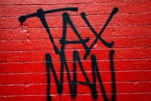 Swampscott IRS Agent Busted Filing Fake Tax Returns: Feds