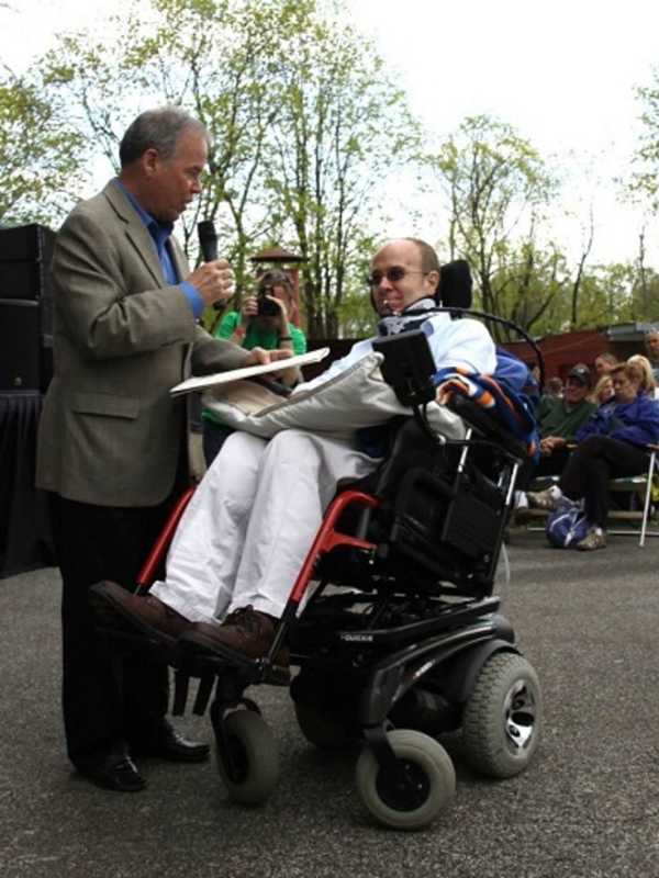 Paralyzed Rockland Teacher Offers Students Lesson Of Strength, Hope