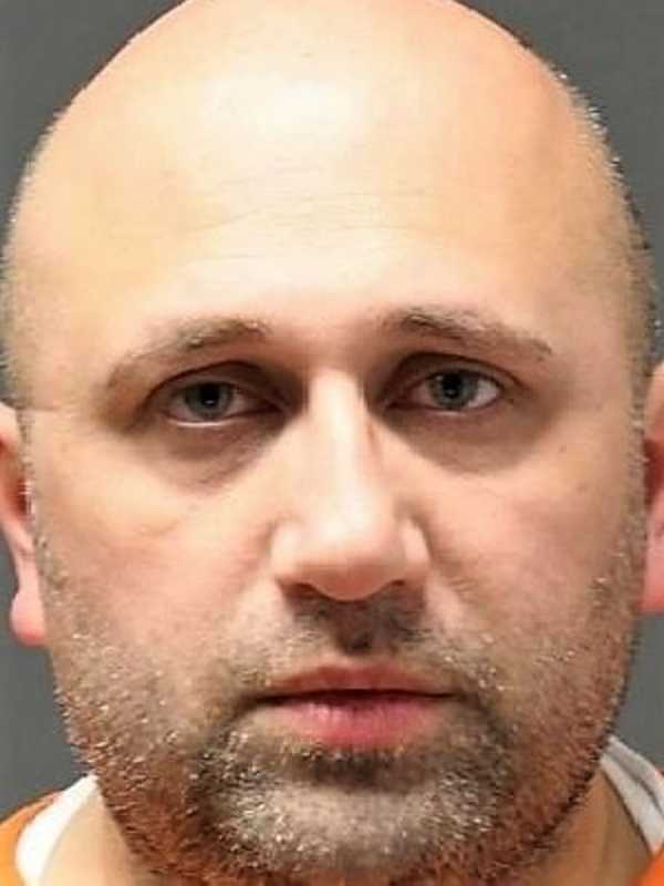 Federal Pen Awaits FBI ‘Most Wanted’ Bergen County Car Dealer