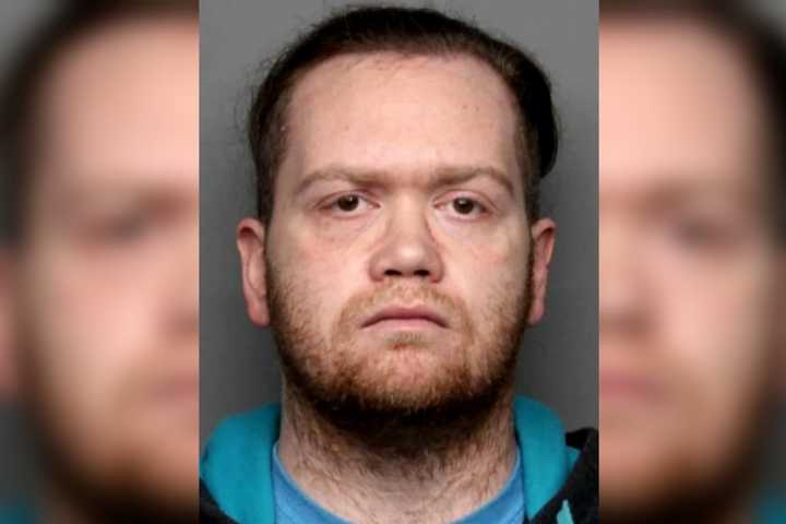 NJ Child Porn Collector Gets 10 Years Without Parole In Fed Pen