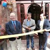 <p>La Mitad del Mundo celebrates moving to a new, larger location in Danbury</p>