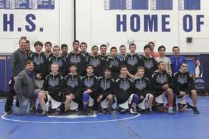 Hen Hud Wrestlers Win Award For Sportsmanship