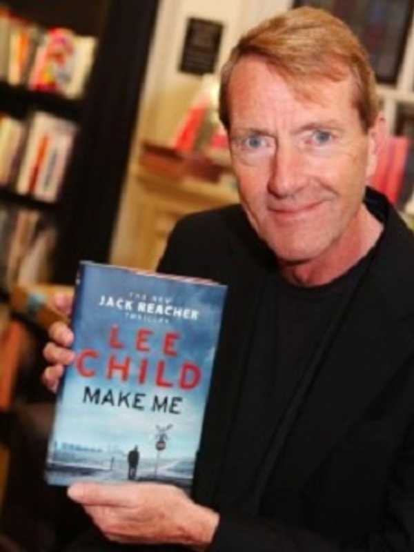 Lee Child, Suzanne Chazin Sign Books In Chappaqua