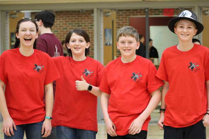 Sleepy Hollow Middle School Team Advances In  Lego Robotics Competition