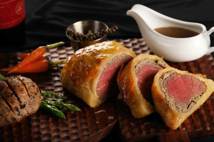 This Long Island Restaurant Has Best Beef Wellington, Foodies Say