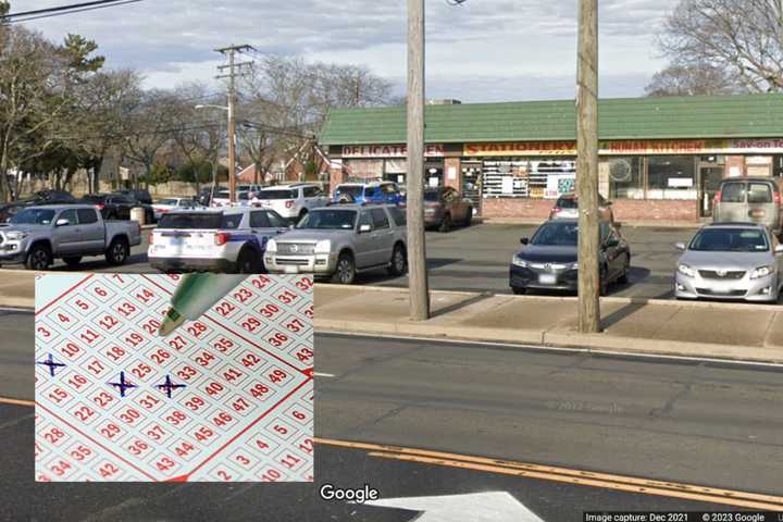 A winning Take 5 ticket worth over $40,000 was sold at 76 West Montauk Highway, lottery officials announced.