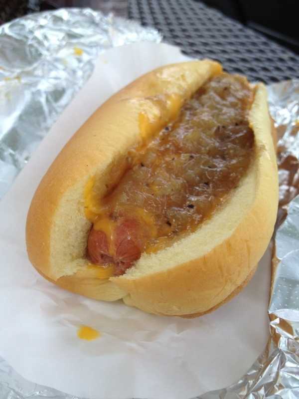 Let's Get Figgy: Tarrytown's Lubin-N-Links Serves Up Unique Hot Dog Combos