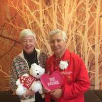Couples Rekindle Romance As Volunteers At Danbury Hospital
