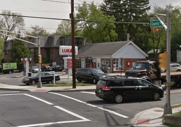 Lukoil, County Road, Tenafly.