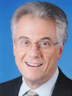 Film Critic Lyons Discusses New Book At Scarsdale Library