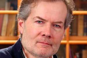 Ridgefield Man Wins Pulitzer For Reporting On Russian Cyberinvasion of U.S.