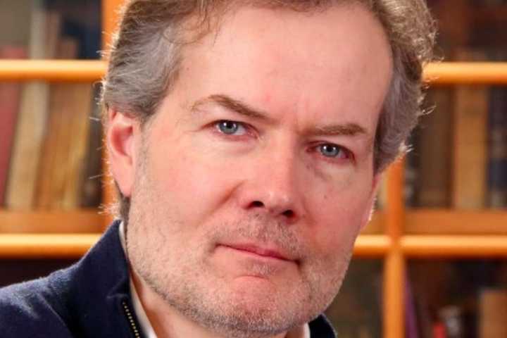 Ridgefield Man Wins Pulitzer For Reporting On Russian Cyberinvasion of U.S.