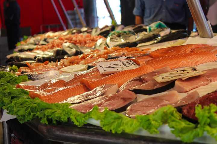 New Fish Market Opens In Fairfield Bringing Fresh Seafood, Handmade Sushi Items To Post Road