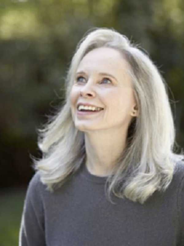 Author Mary Gaitskill Reads For Soiree In The Parlor In Poughkeepsie