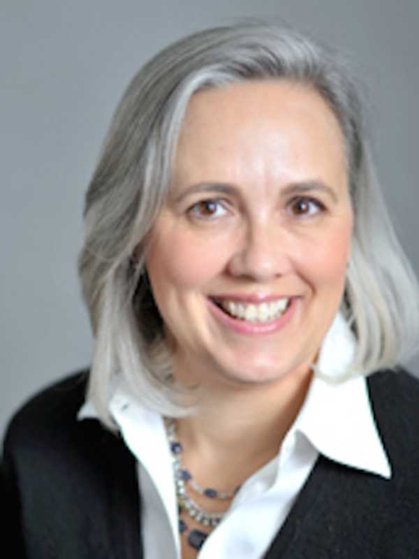 Westport Realtor Offers Training For People Seeking New Career