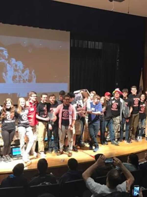Monroe Rallies To Help Masuk High Robotics Program