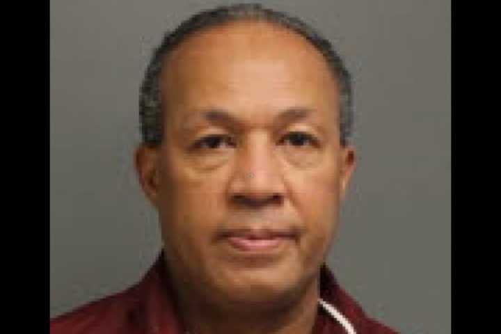Driver Charged With Attempted Homicide After Stabbing Passenger In Harrisburg, Police Say