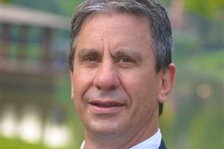 Councilwoman Seeks To Unseat Bergenfield Mayor