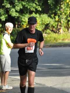 Runner Raises Sexual Assault Awareness With Race Through South Norwalk