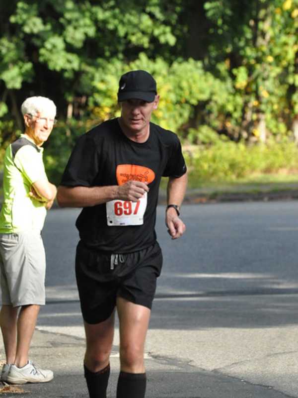 Runner Raises Sexual Assault Awareness With Race Through South Norwalk