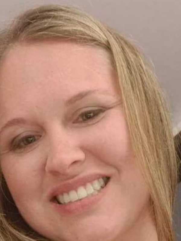 Community Rallies To Help Family Of Norwalk Woman Killed In Murder-Suicide