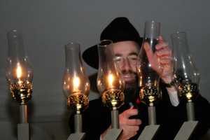 River Vale Plans Christmas Tree, Menorah Lighting Events