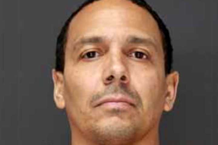 Ex-Con Dog Walker Had Pound Of Cocaine, Assault Rifle, More In NJ Turnpike Stop: Prosecutor