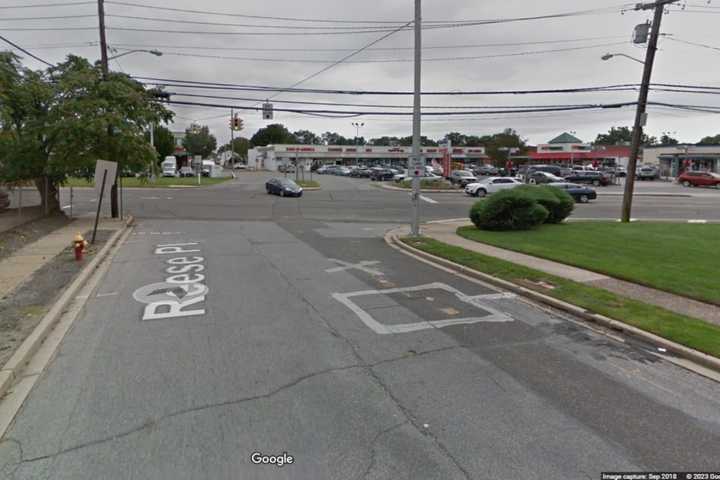 Man, 44, Dies In Collision On Long Island