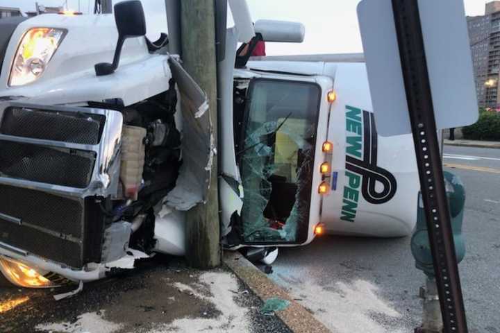 Rush-Hour Routes To GWB Jammed After Tractor-Trailer, Dump Truck Collide