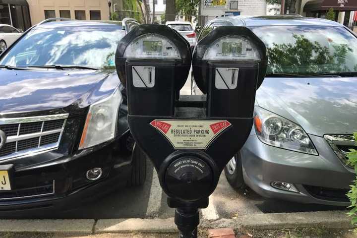 1 Quarter Gets You 2 Hours Of Parking In Westwood