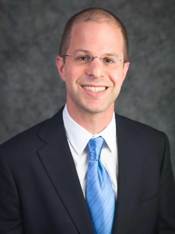 Columbia Neurosurgeons Treat Brain and Spine Conditions in Westchester