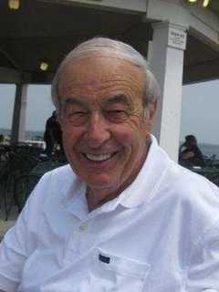 Popular Owner Of Huntington Pizzeria Dies