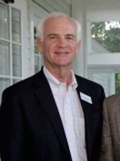 Murphy Honors Bridgeport's Moore Tool For Four Generations Of Manufacturing