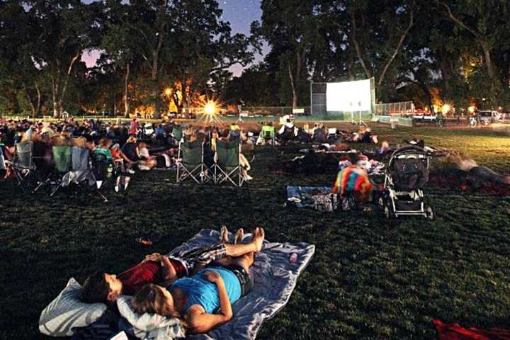 Ridgewood Guild's 'Movies In The Park' Begin Wednesday