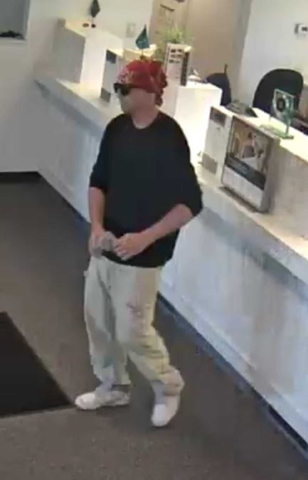 Police Ask Public's Help In Identifying Middletown Bank Robbery Suspect ...