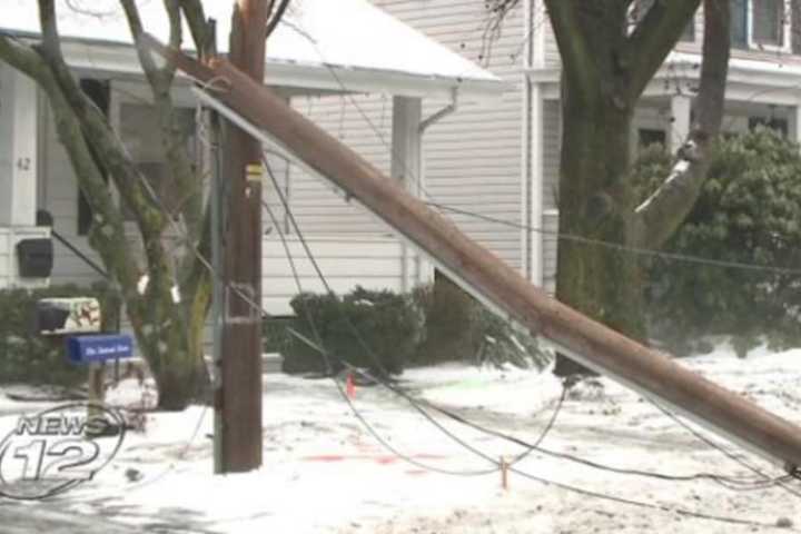 Garnerville Bus Crash Knocks Out Power, Closes Main Street
