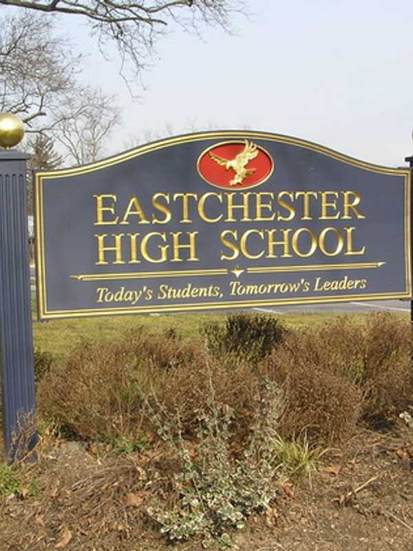 Eastchester HS's Music Honor Society Leads Students In Christmas Songs