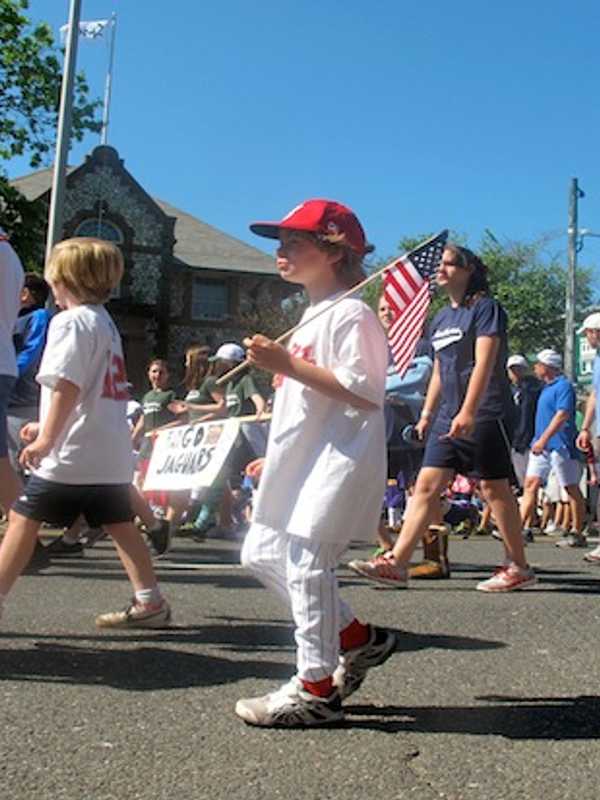 Ed Vebell To Lead Westport Memorial Day Parade As Grand Marshal