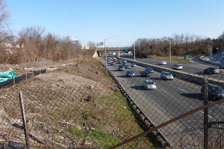 Daytime blasting along I-95 in Norwalk will resume on Tuesday. The road work will tie up traffic during the day on Tuesdays, Wednesdays and Thursdays.