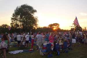 New Canaan Plans Family Fourth Celebration At Waveny Park