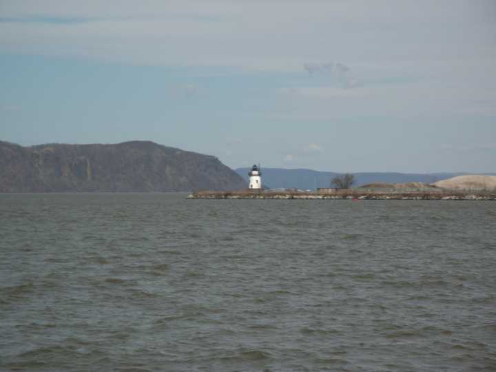 Tarrytown-Hudson River