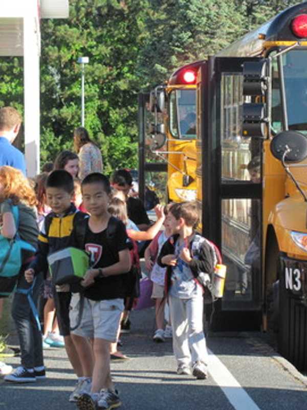 Connecticut State Police Issue Back-To-School Safety Tips